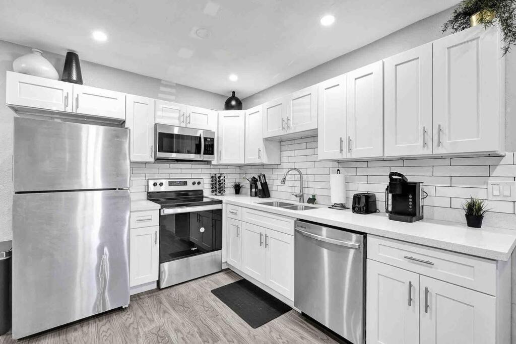 Newly Renovated/Near Sunny Isles Beach/Fre-Parking North Miami Beach Ngoại thất bức ảnh